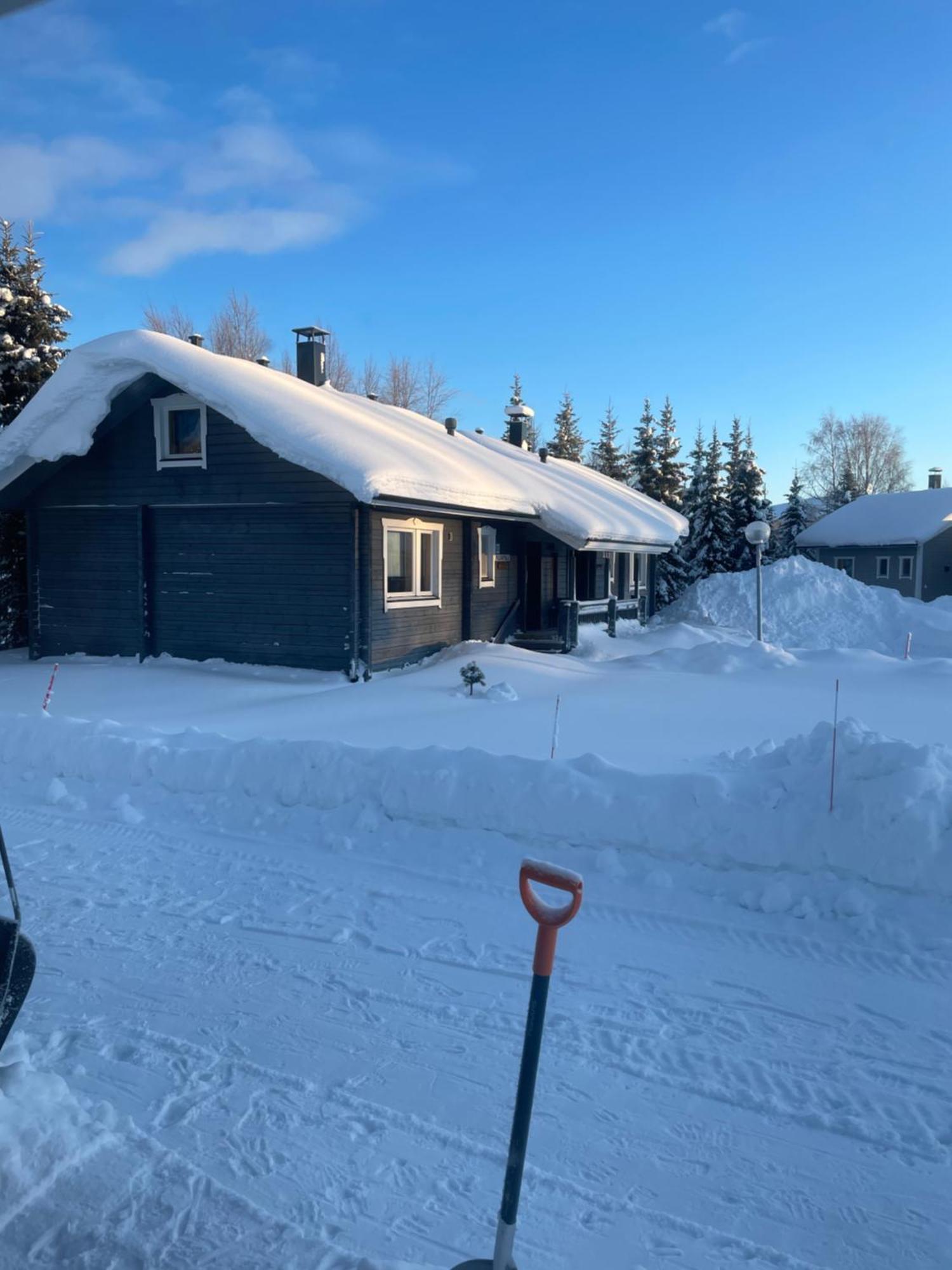 Ferienwohnung Yllaestoelli 2 D, Aekaeslompolo Kolari Exterior foto