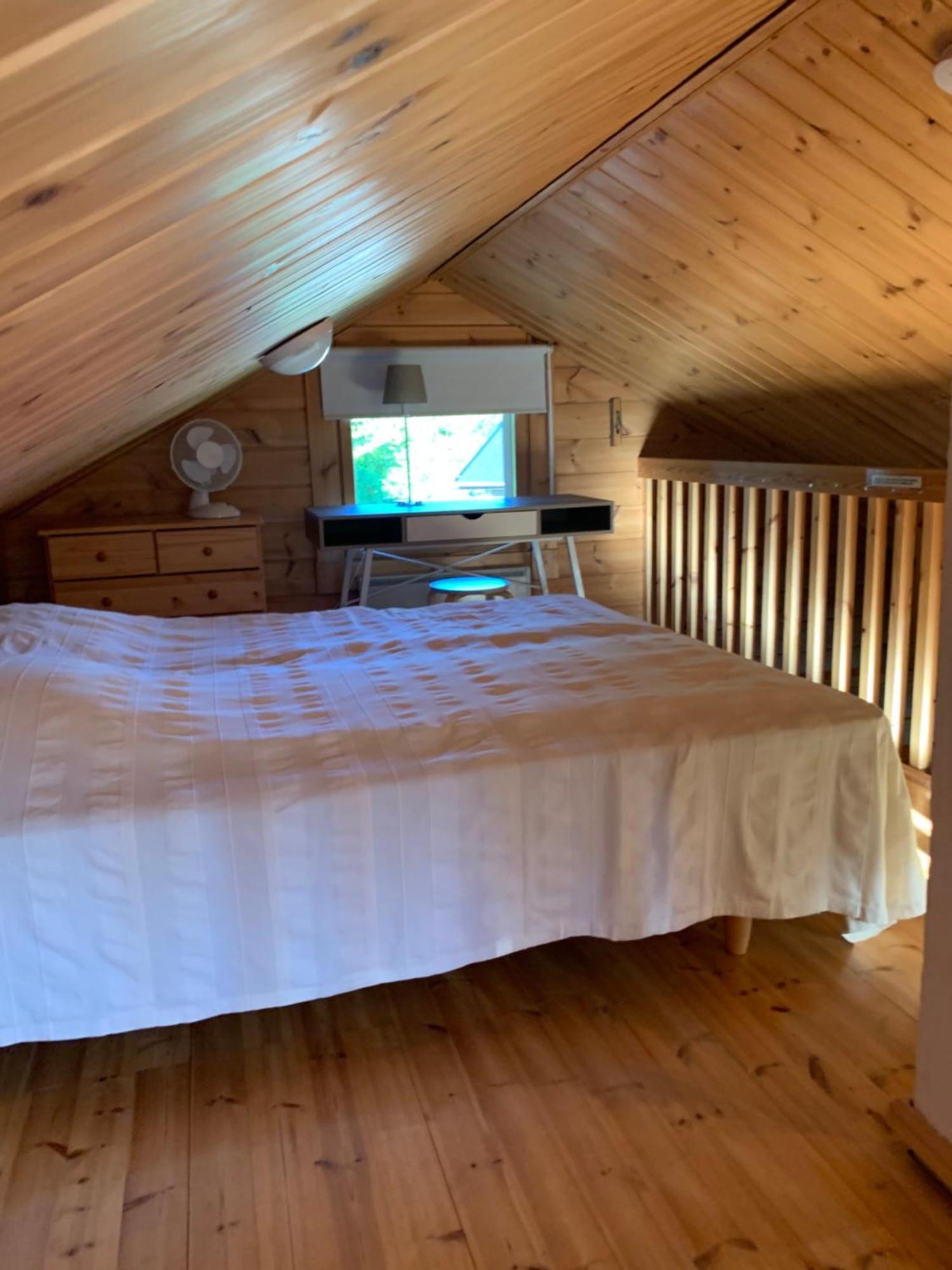 Ferienwohnung Yllaestoelli 2 D, Aekaeslompolo Kolari Exterior foto